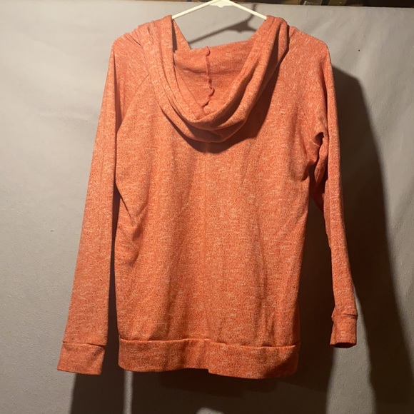 Pull-over hoodie - Picture 2 of 3